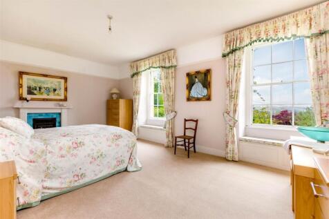 Comprigney House4.jpg