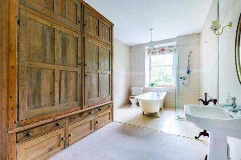 Comprigney House8.jpg