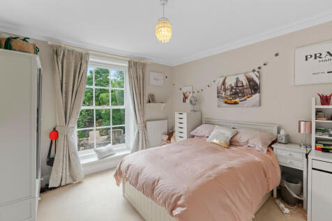 ArlingtonHouse-02...