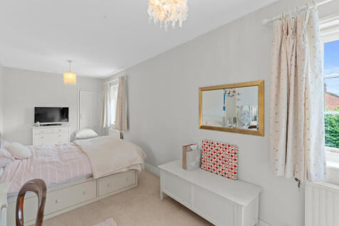 ArlingtonHouse-02...