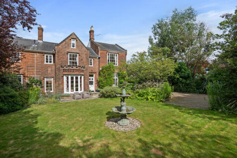 ArlingtonHouse-03...