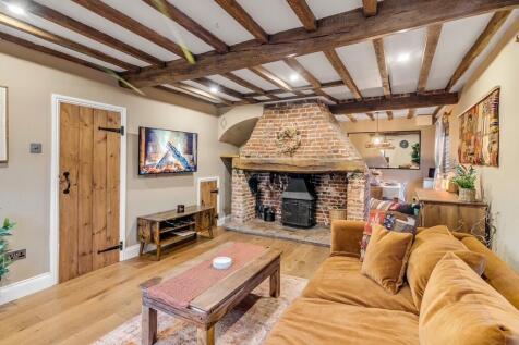 Living room 2