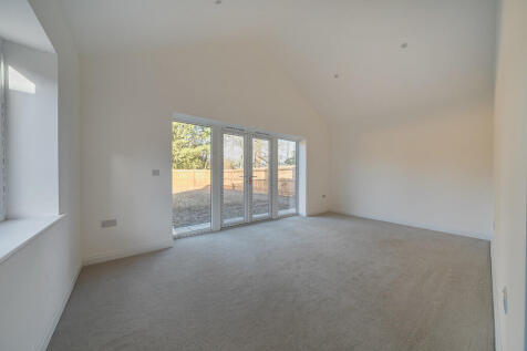 1382618-4-69258ee...