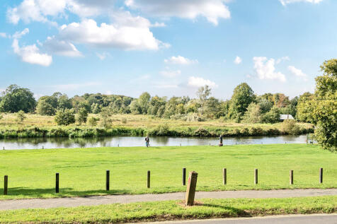 1357604-5-68d428f...