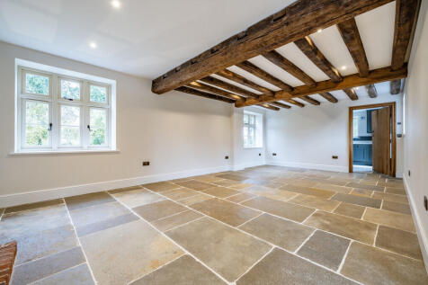 1364360-12-68ed2f...