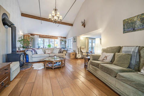 1373710-8-69038ea...