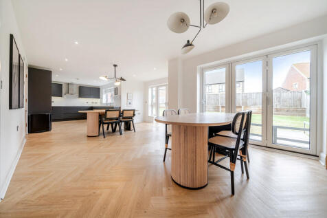 1362573-7-68ee669...