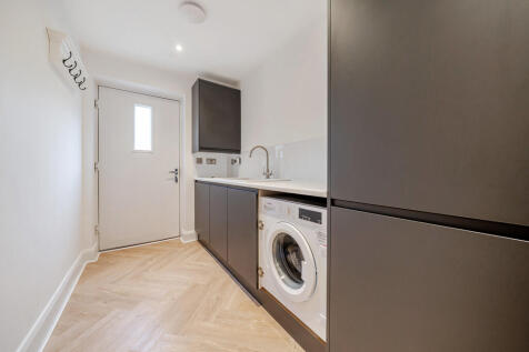 1362573-12-68ee66...