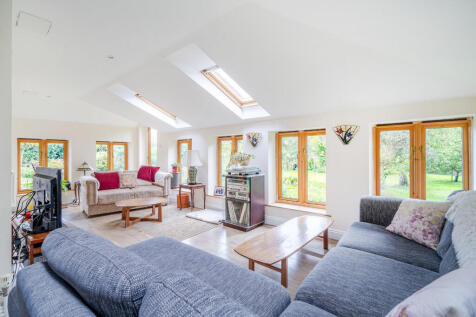 1358278-18-68dd60...