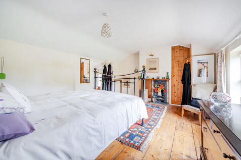 1358278-21-68dd60...