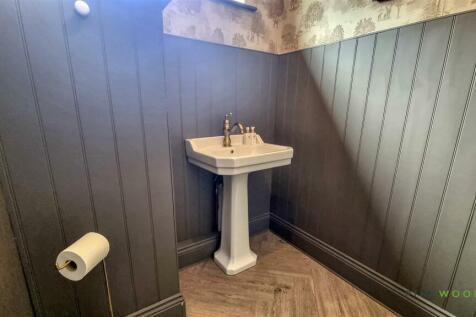 DOWNSTAIRS WC