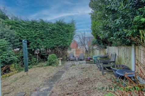 Rear garden 2