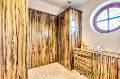 BEDROOM ONE - DRESSING ROOM