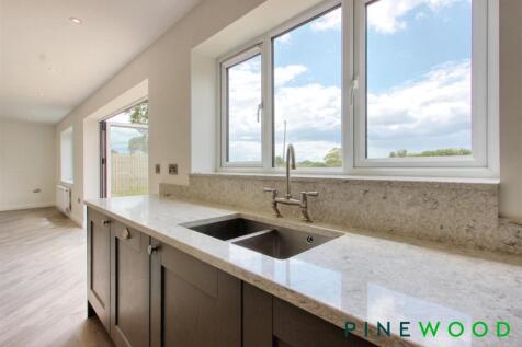 KITCHEN DINER /FAMILY ROOM - PLEASE NOTE THIS IS N