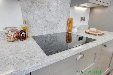 KITCHEN DINER-FAMILY ROOM