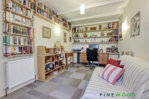 OFFICE - BEDROOM GROUND FLOOR
