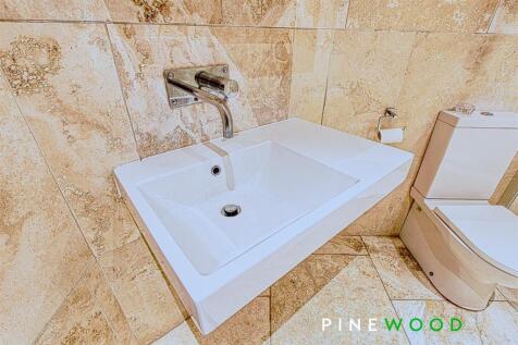 WET ROOM