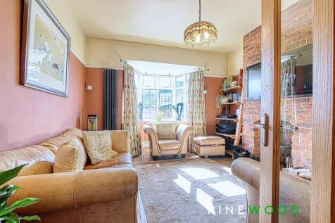 LOUNGE/SNUG
