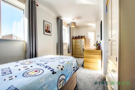 BEDROOM 3