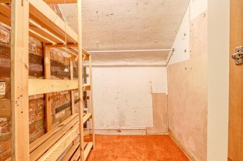 store - bedroom  1