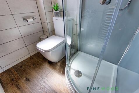 ensuite shower room