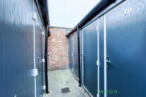 lockable store