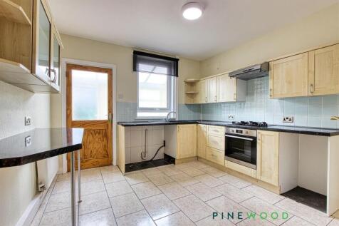 KITCHEN BREAKFAST ROOM