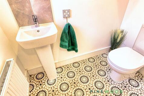 ground floor wc