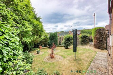 side garden