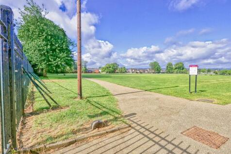 eastwood park - hasland