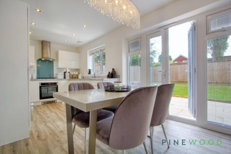 Kitchen diner