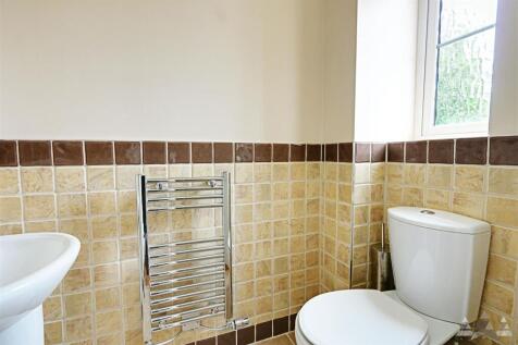 Downstairs WC/Cloakroom
