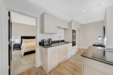 kitchen/living room
