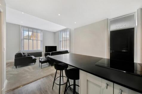 kitchen/living room