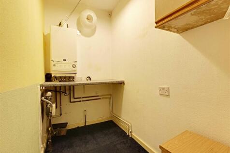 BOILER/UTILITY ROOM