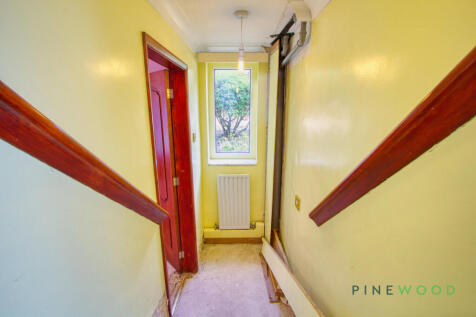 Entrance Hall (Annexe)