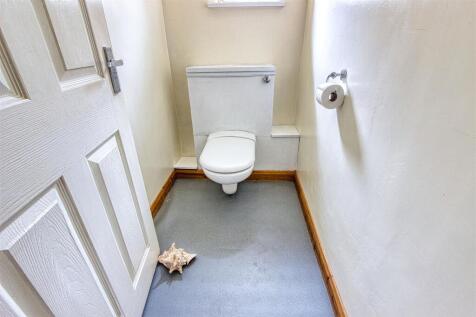 WC - 1ST FLOOR