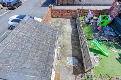 REAR COURTYARD