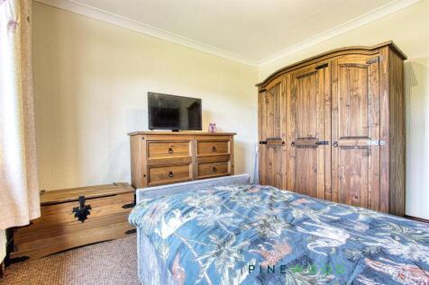 bed 3