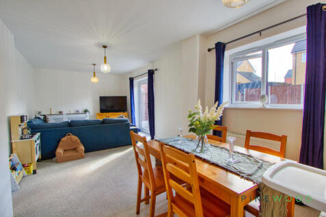 Dining Room / Sitting Room