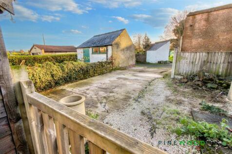 DRIVEWAY TO REAR