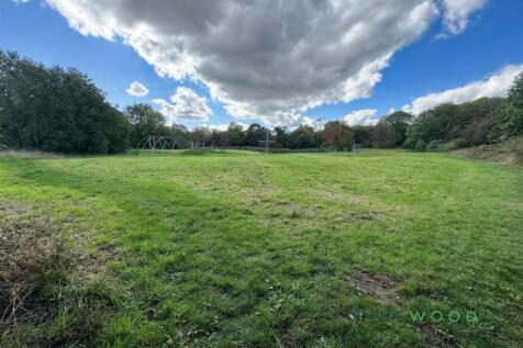 Holmebrook Valley Park