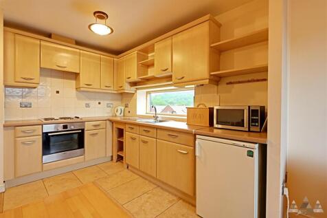 KITCHEN LIVING AREA
