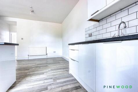 KITCHEN/DINING/LOUNGE
