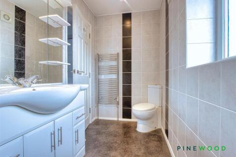 ensuite shower room