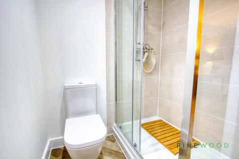 Ensuite (Bedroom 1)