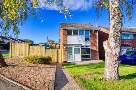 FRONT / FRONT GARDEN