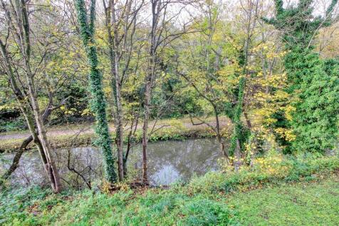 views over the Chesterfield Canal