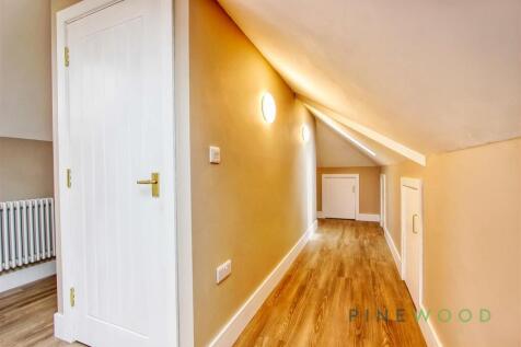 2ND FLOOR BEDROOM/MULTI USE ROOM