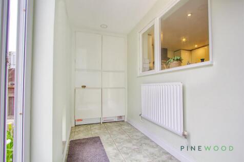 Porch / Utility Area